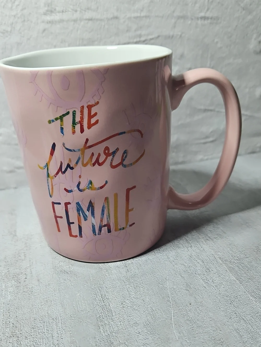 Etta Vee ceramic mug features a 